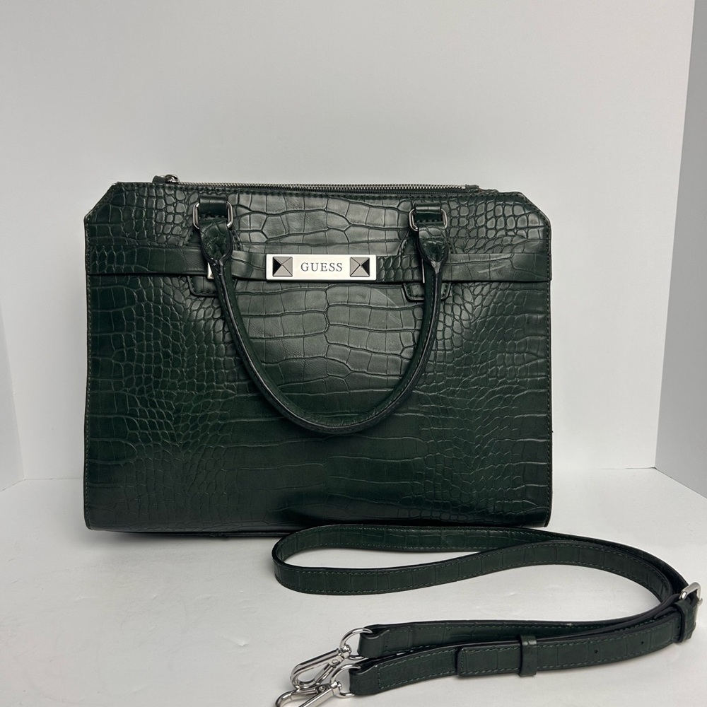 GUESS Green Crocodile-Embossed Purse/Bag Adjustable Crossbody & Shoulder strap